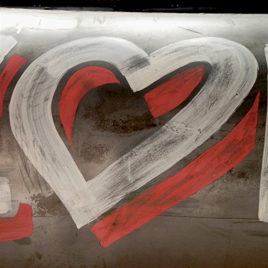Shon_Price_Signpainting_Roest_-_Handpainted_Love_Heart_Symbol_Distressed.jpg