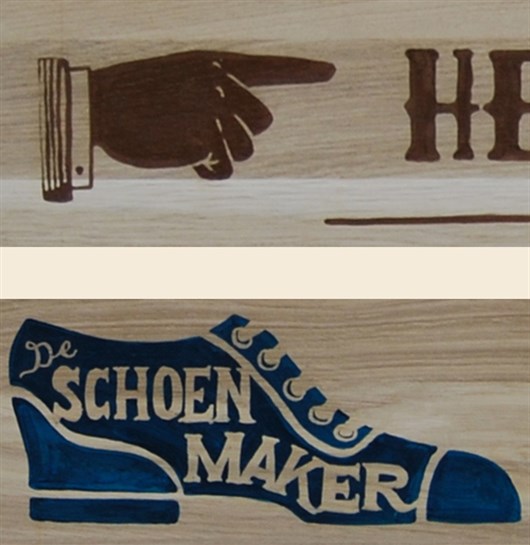 Support_The_Locals_-_De_Schoenmaker_Sign_Painting_op_hout_indexfinger_schoen_door_Shon_Price.jpg
